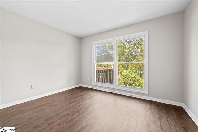 136 Shannon Lake Circle, Greenville, SC 29615