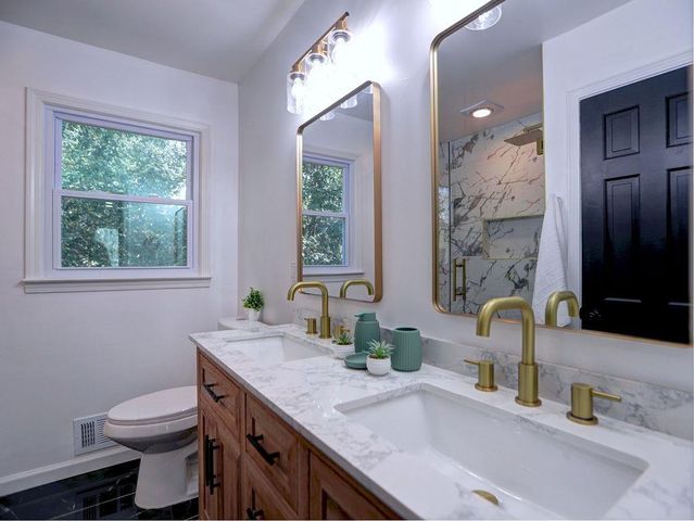 3075 Wayward Drive, Marietta, GA 30066