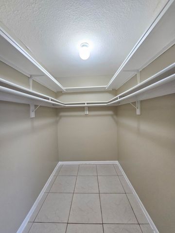 1950 N Congress Avenue 210, West Palm Beach, FL 33401