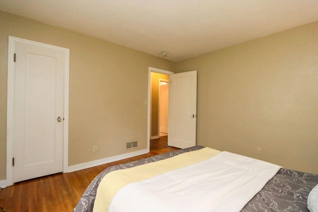 1311 N 5th Street, Mankato, MN 56001