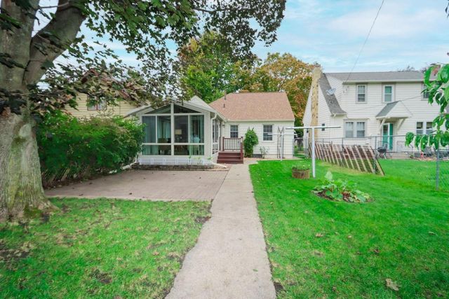 1311 N 5th Street, Mankato, MN 56001