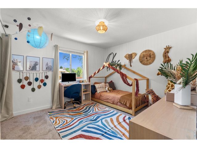 818 E Swallow Rd, Fort Collins, CO 80525