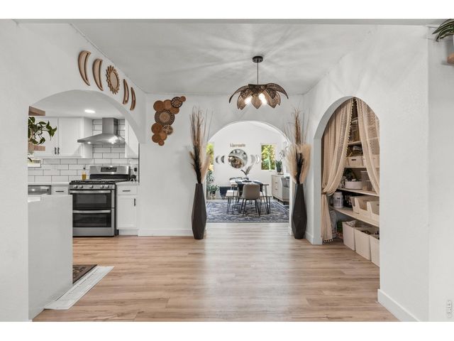 818 E Swallow Rd, Fort Collins, CO 80525
