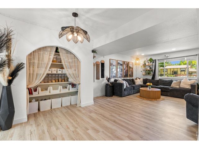 818 E Swallow Rd, Fort Collins, CO 80525