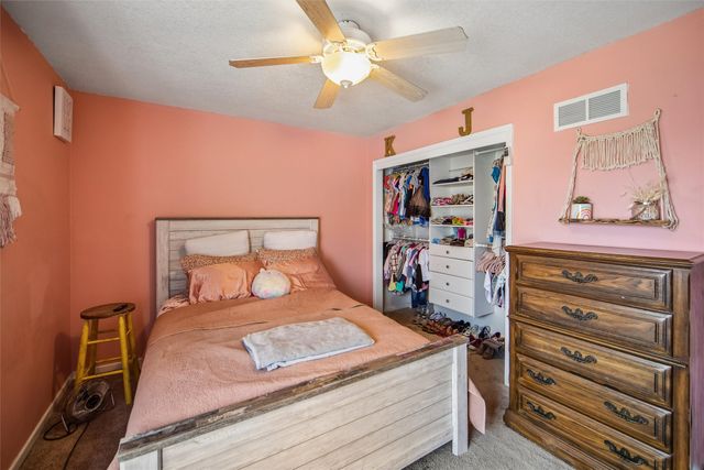 520 22nd Avenue SW, Altoona, IA 50009