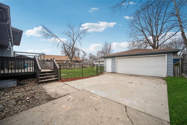520 22nd Avenue SW, Altoona, IA 50009