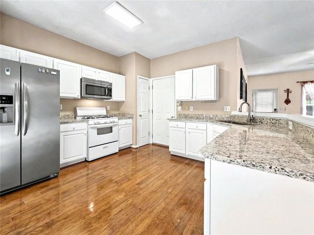 1671 Leyland Drive NW, Kennesaw, GA 30152