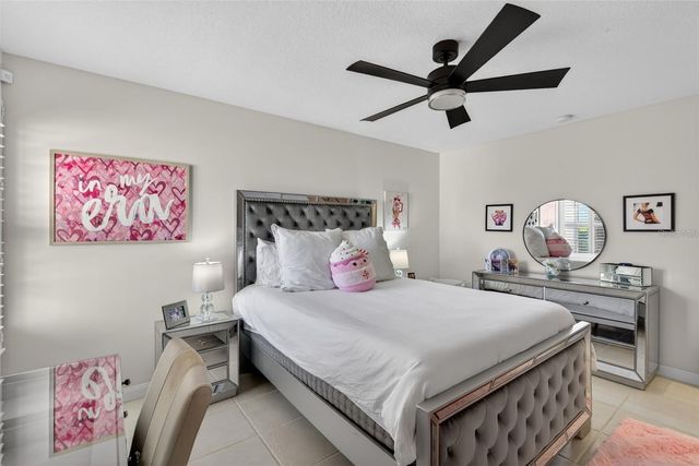7526 QUINTO DR, Sarasota, FL 34238