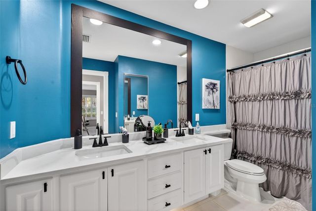 7526 QUINTO DR, Sarasota, FL 34238
