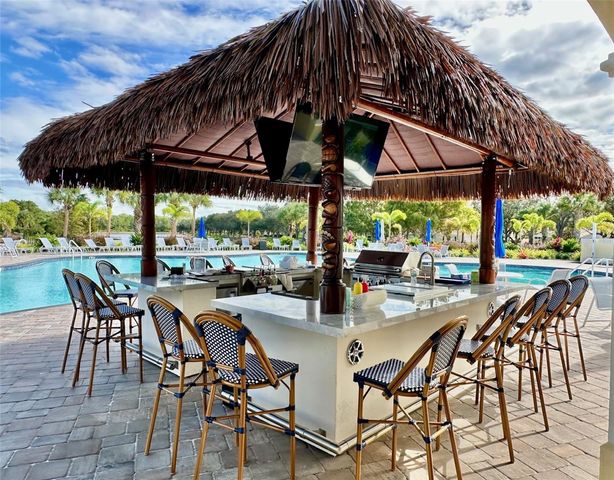7526 QUINTO DR, Sarasota, FL 34238