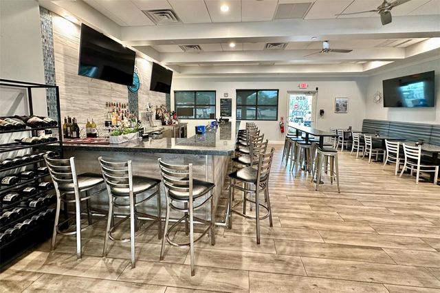 7526 QUINTO DR, Sarasota, FL 34238
