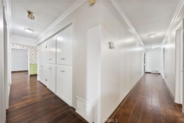 3825 Dalehurst Drive, Bakersfield, CA 93306