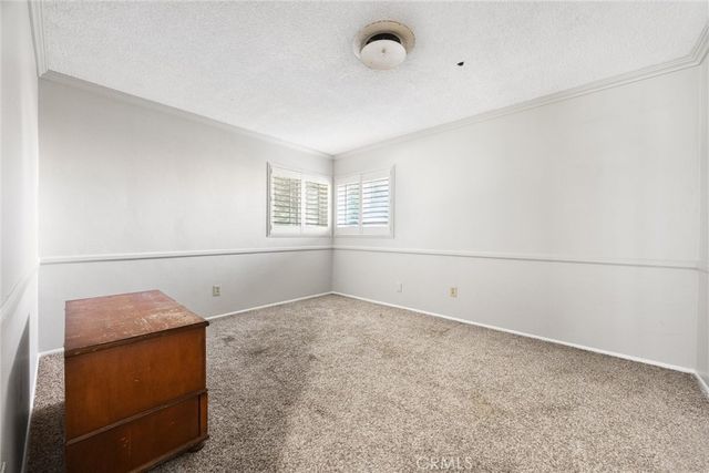 3825 Dalehurst Drive, Bakersfield, CA 93306