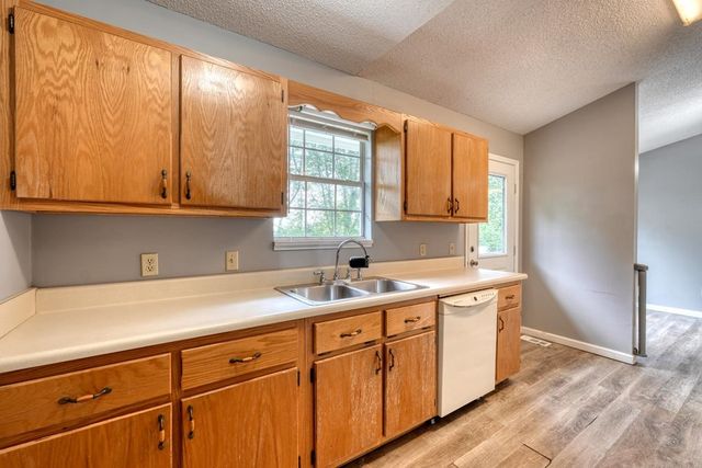 1013 Bradley Road, Blairsville, GA 30512