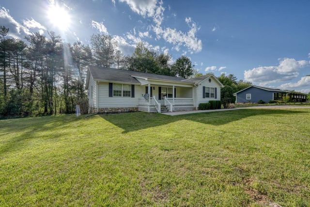 1013 Bradley Road, Blairsville, GA 30512