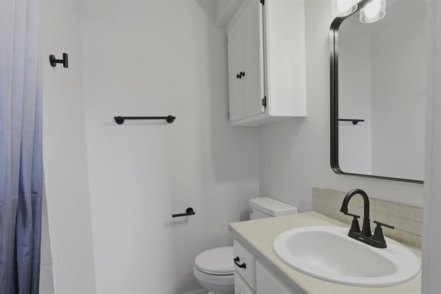 4024 Dentwood Terrace, Del City, OK 73115