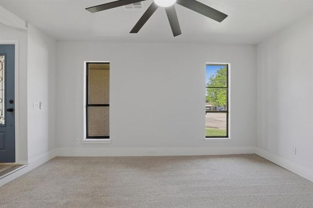 4024 Dentwood Terrace, Del City, OK 73115