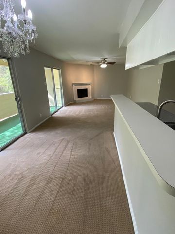 14515 Wunderlich Drive 704, Houston, TX 77069