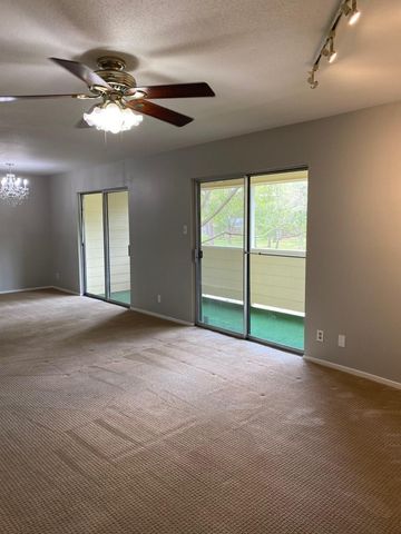 14515 Wunderlich Drive 704, Houston, TX 77069