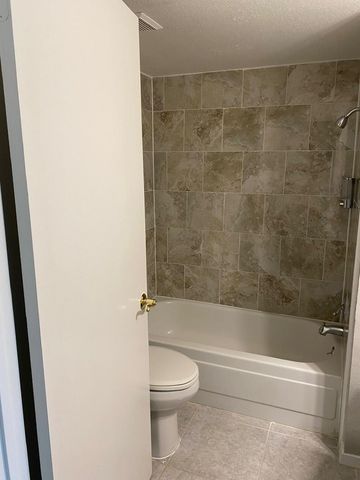 14515 Wunderlich Drive 704, Houston, TX 77069