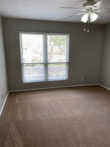 14515 Wunderlich Drive 704, Houston, TX 77069