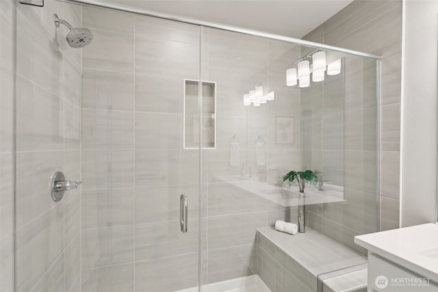 18757 76th Avenue W, Lynnwood, WA 98037