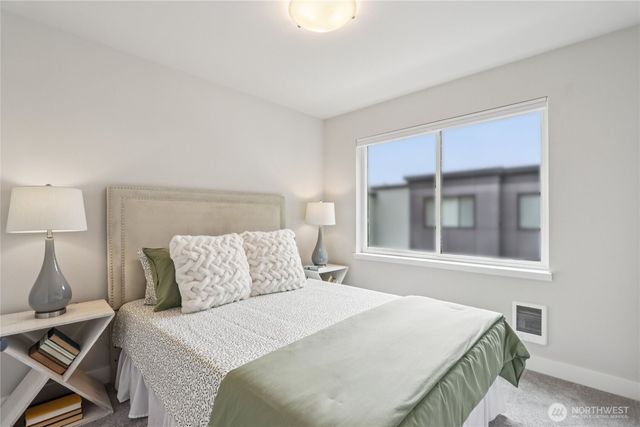 18757 76th Avenue W, Lynnwood, WA 98037