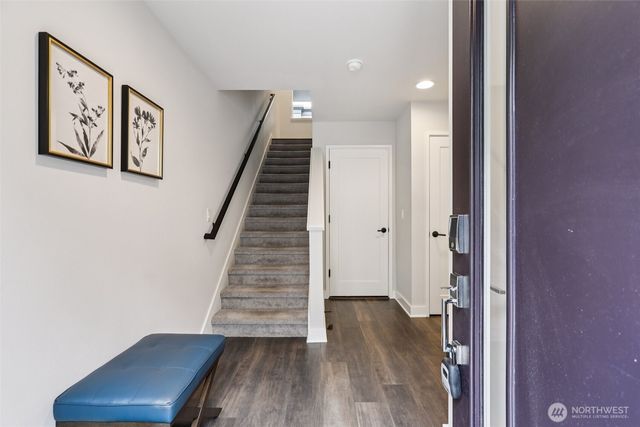 18757 76th Avenue W, Lynnwood, WA 98037