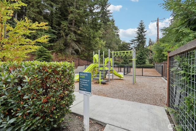 18757 76th Avenue W, Lynnwood, WA 98037