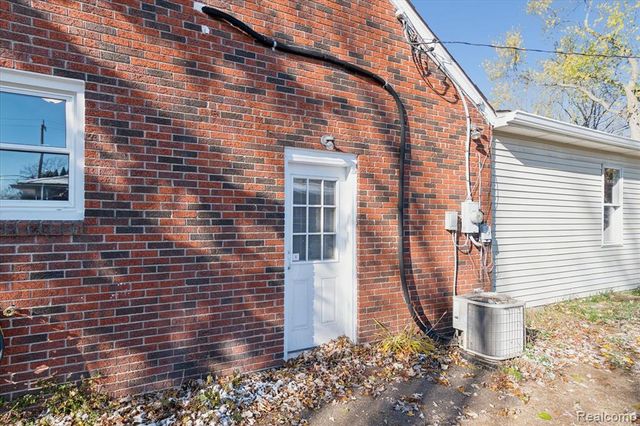 49934 W Huron River Drive, Belleville, MI 48111