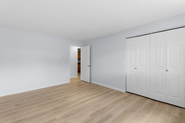 128 Loudon Rd Apt 10F, Concord, NH 03301