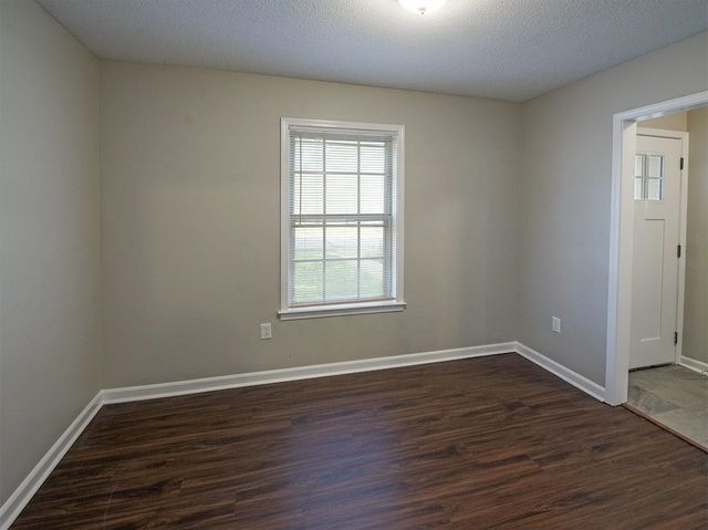 6731 STARKENBURG LN, Memphis, TN 38115
