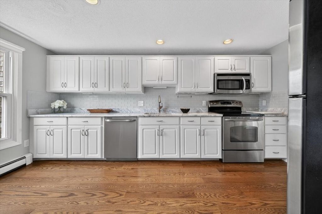 14 Cedarledge Village 14, Cohasset, MA 02025