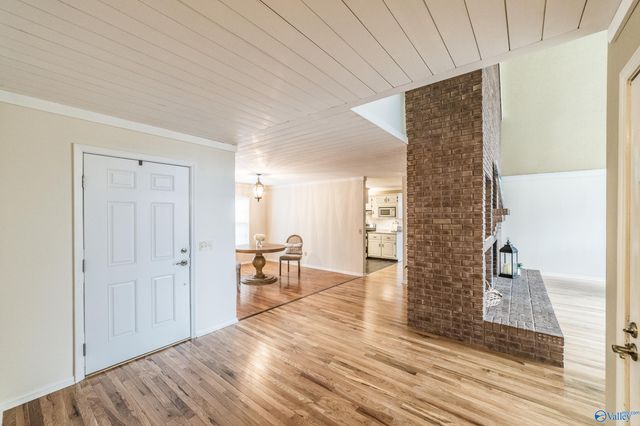 3405 Creek Circle, Guntersville, AL 35976