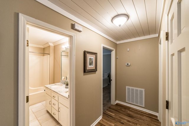 3405 Creek Circle, Guntersville, AL 35976