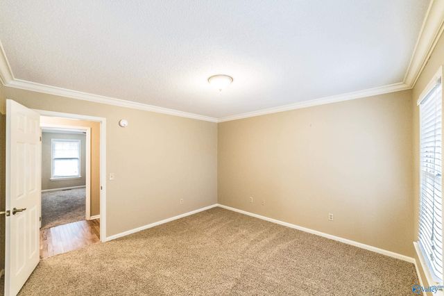 3405 Creek Circle, Guntersville, AL 35976