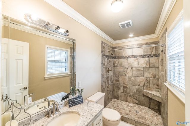 3405 Creek Circle, Guntersville, AL 35976