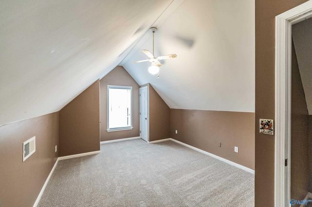 3405 Creek Circle, Guntersville, AL 35976