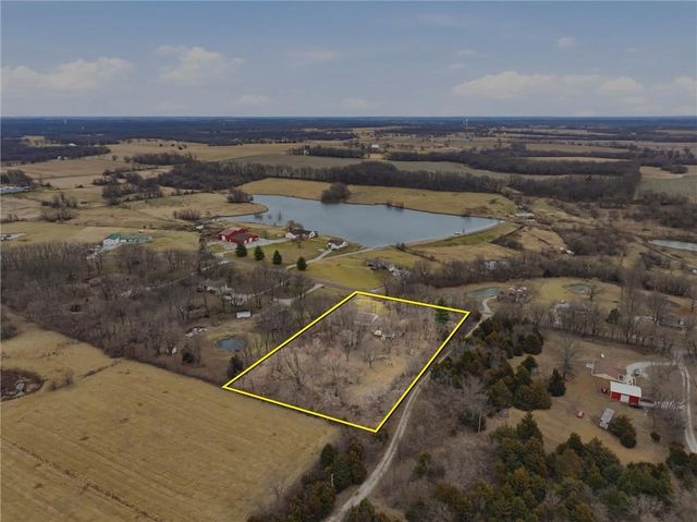 12614 S Al Gossett Road, Lone Jack, MO 64070