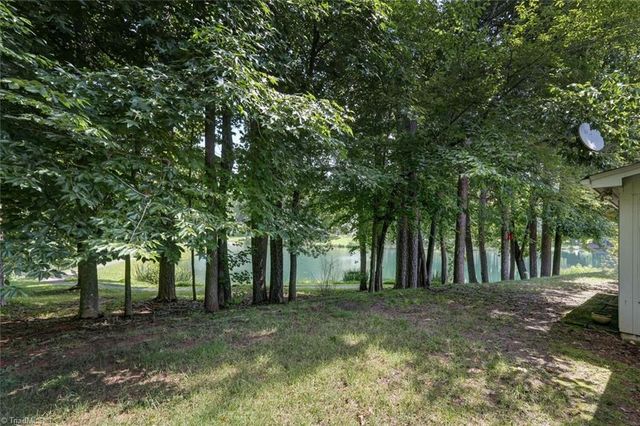 2701 Spring Bridge Trail, Greensboro, NC 27410