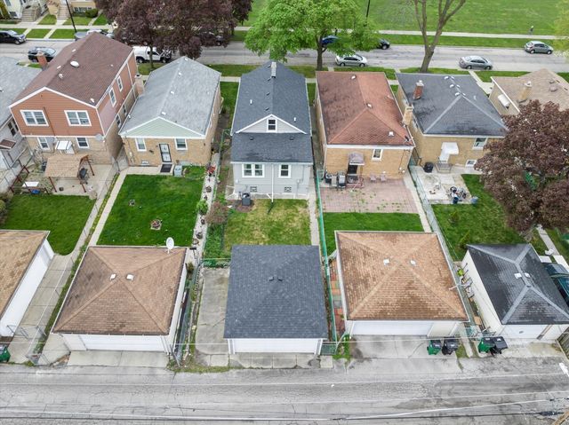 3734 Lombard Avenue, Berwyn, IL 60402