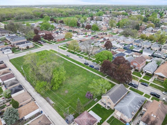 3734 Lombard Avenue, Berwyn, IL 60402