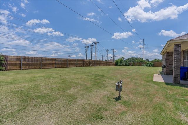 101 Sandstone Drive, Norman, OK 73071