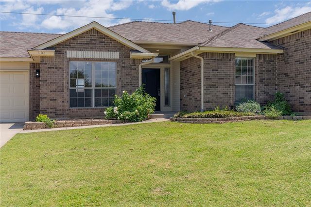 101 Sandstone Drive, Norman, OK 73071