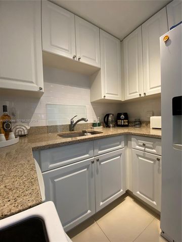 5050 NW 7th St 312, Miami, FL 33126
