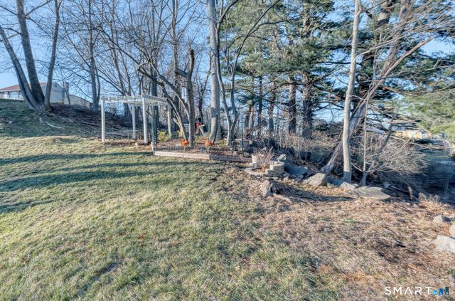 29 Schwink Drive, Meriden, CT 06450