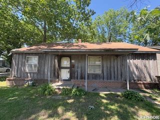 818 W Union Avenue, Wynne, AR 72396