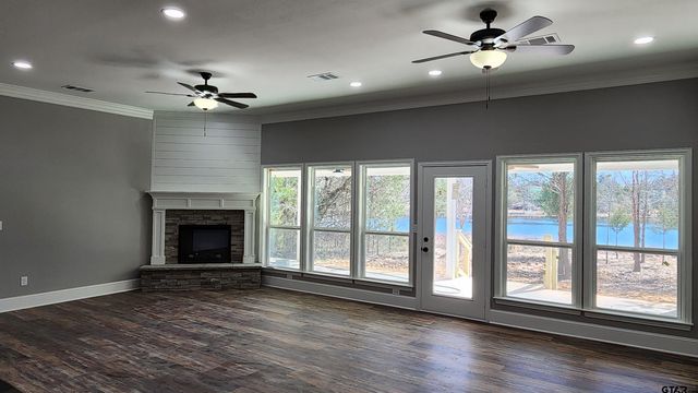 6704 COUNTY ROAD 3700, Athens, TX 75752