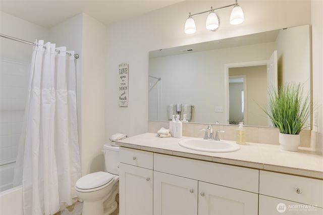 17801 SE 188th Place, Renton, WA 98058