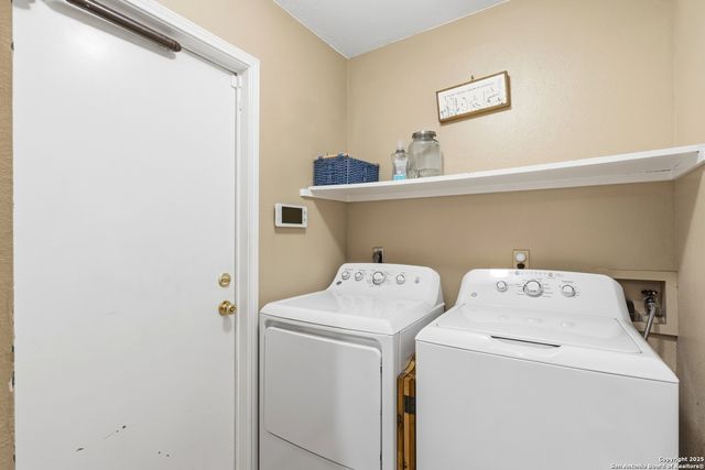 4239 Shady Tree, San Antonio, TX 78247